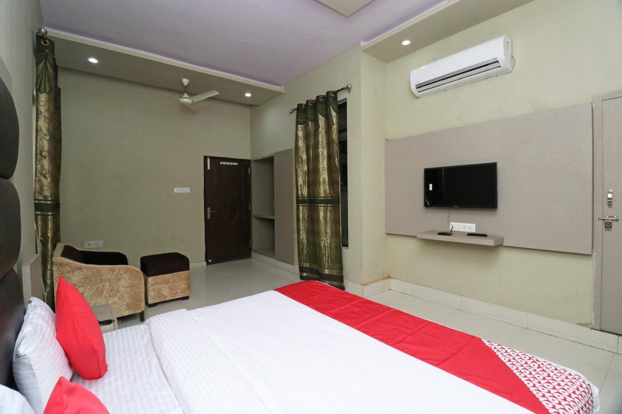 Oyo 19026 Hotel As Karnāl Dış mekan fotoğraf